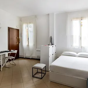Apartamento White Leaves By Wonderful Italy, Bolonia